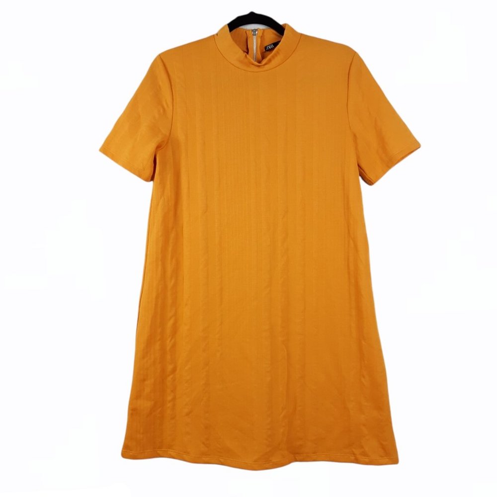 Zara Mock Neck Short Sleeve Dress Size Med…